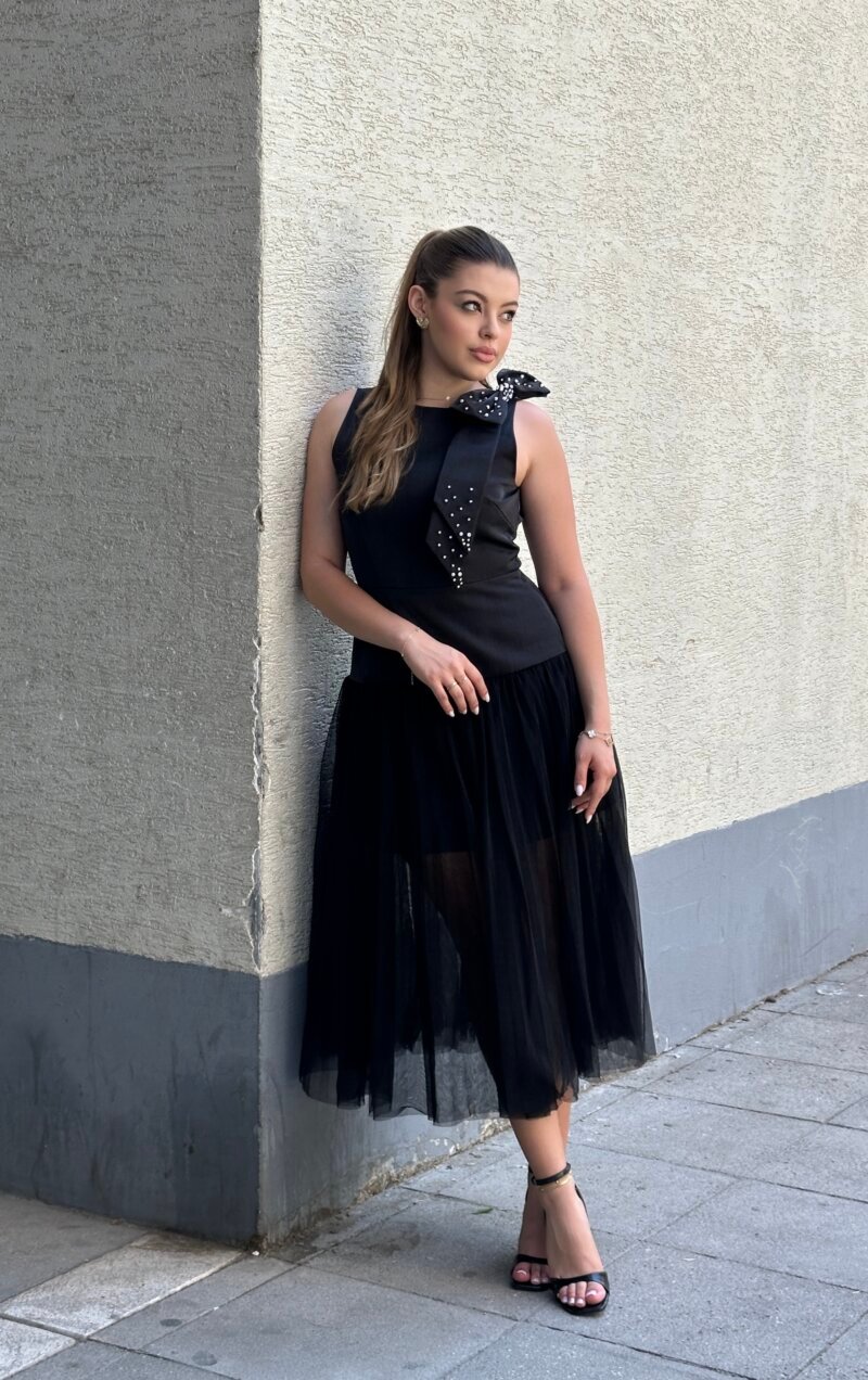 Fustan elegant me detaje glam