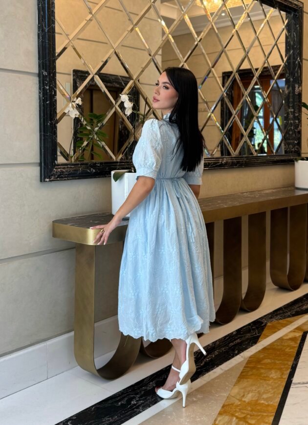 Fustan Pambuku me Prerje Elegante