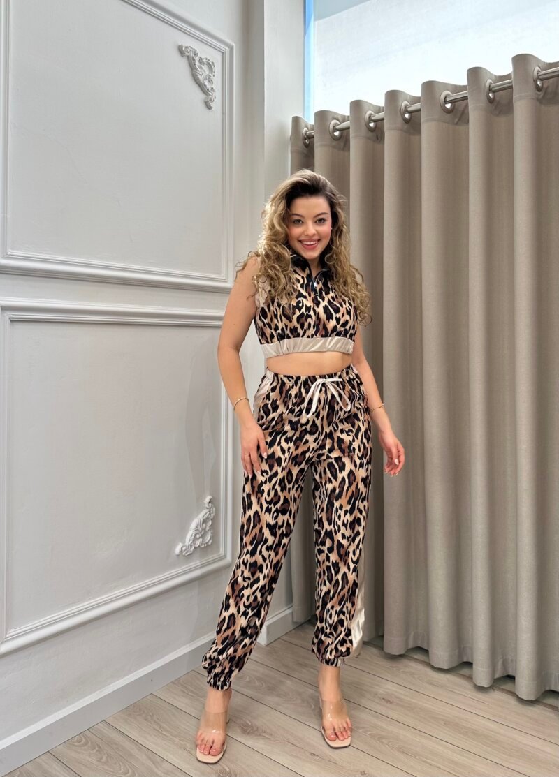 Set Saten Leopard Crop