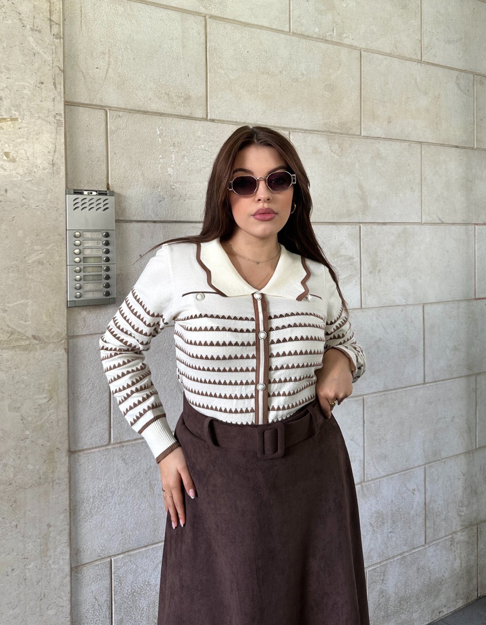 Pulover Me Jake Dhe Kopsa Dekorative - Image 2