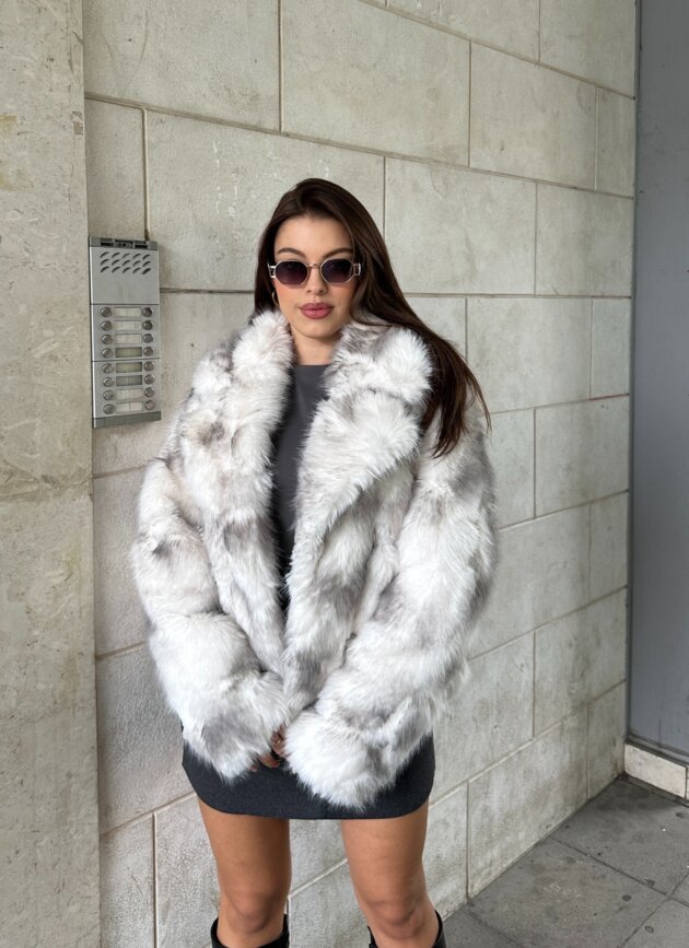 Pellush Stil Glamour