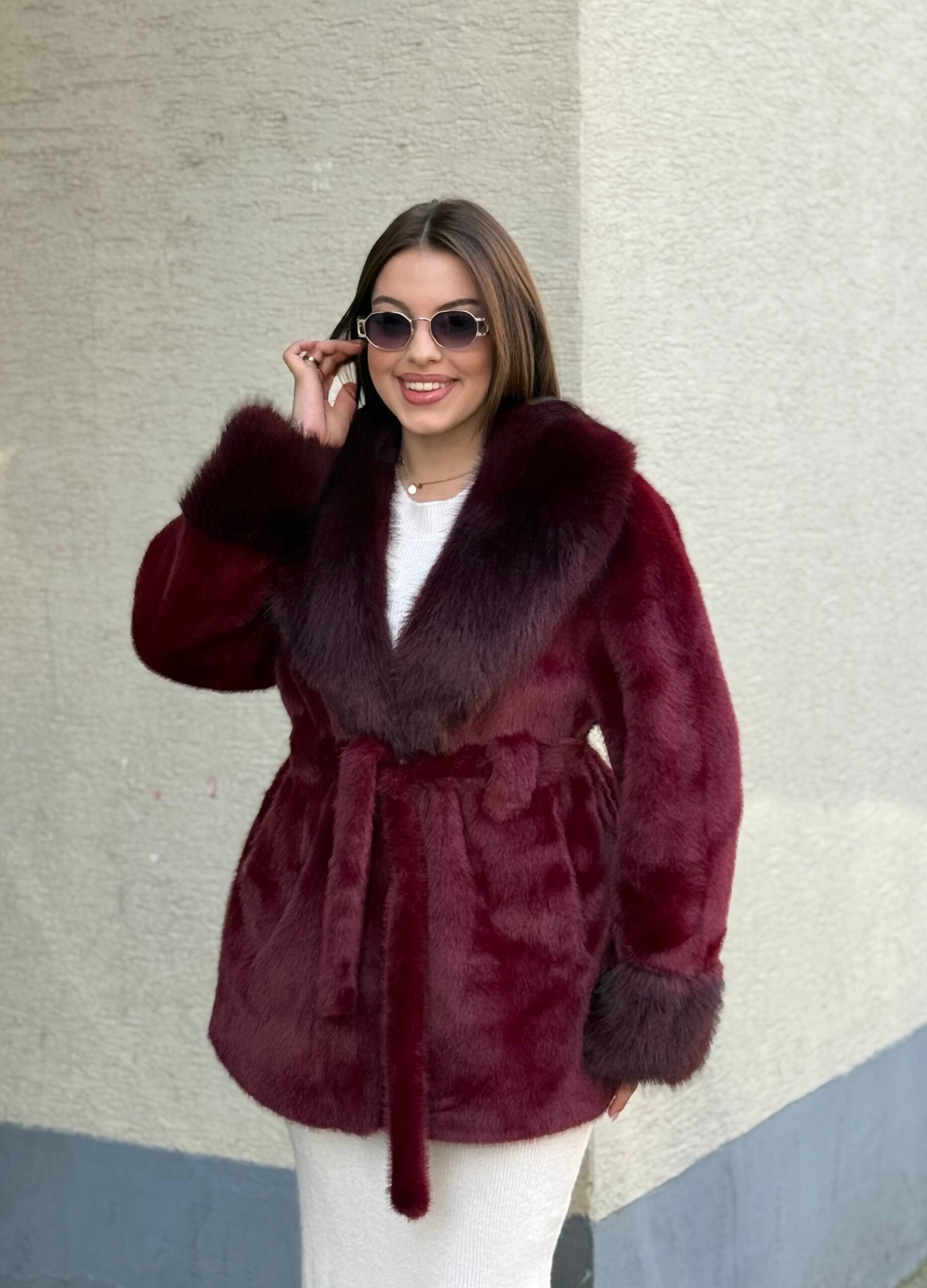 Pellush elegant me rrip ne bel