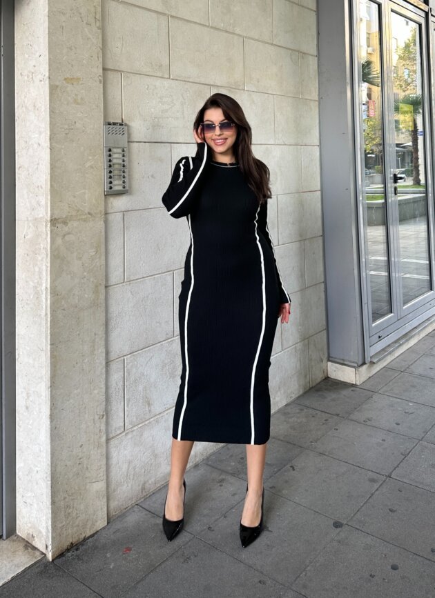 Fustan Deve Me Vija Kontrasti