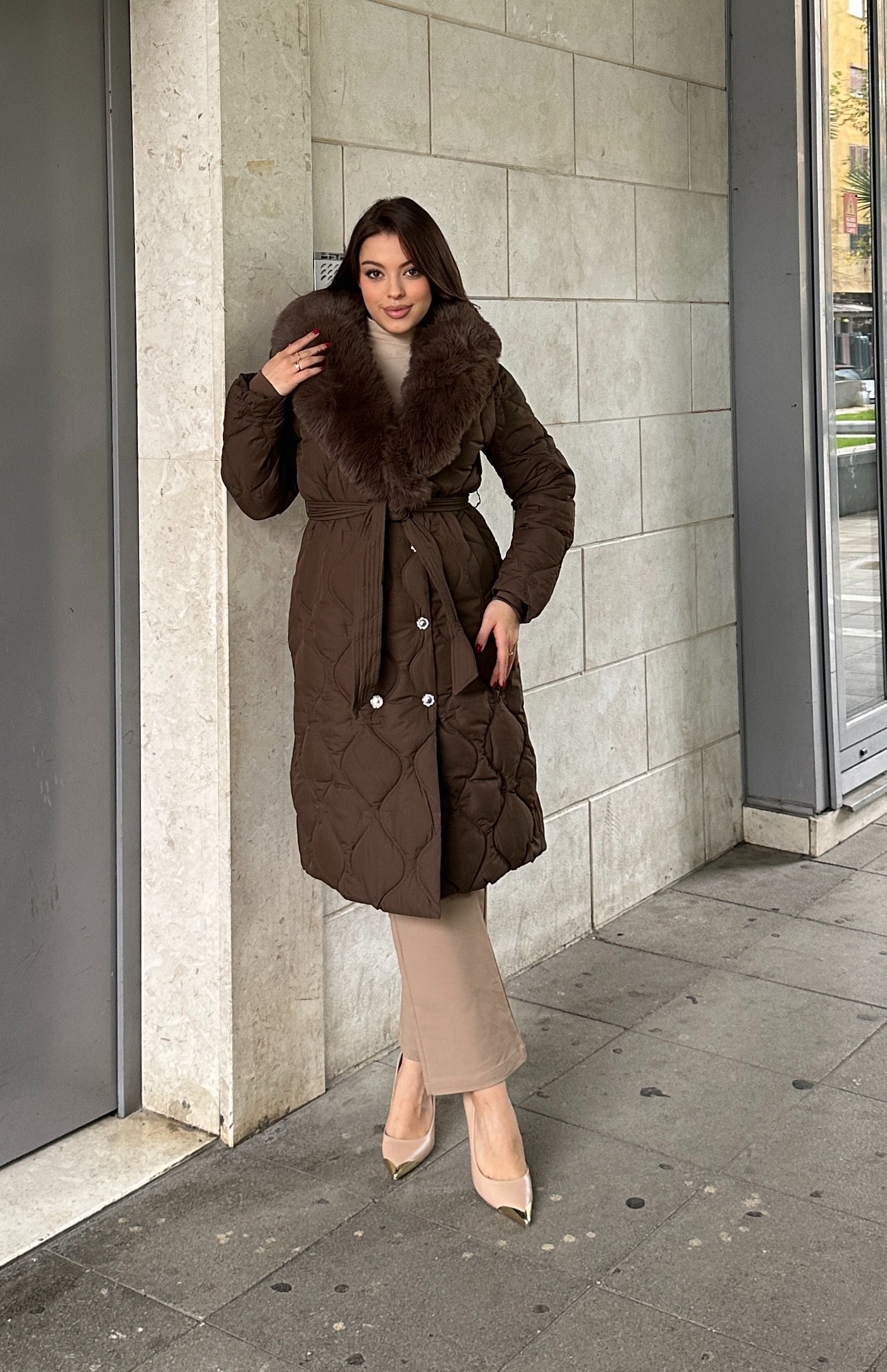 Xhup I Gjate Me Jake Pellushi