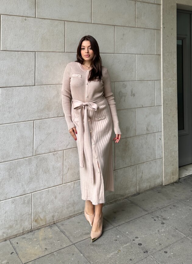 Fustan Deve Me Lidhje Ne Bel