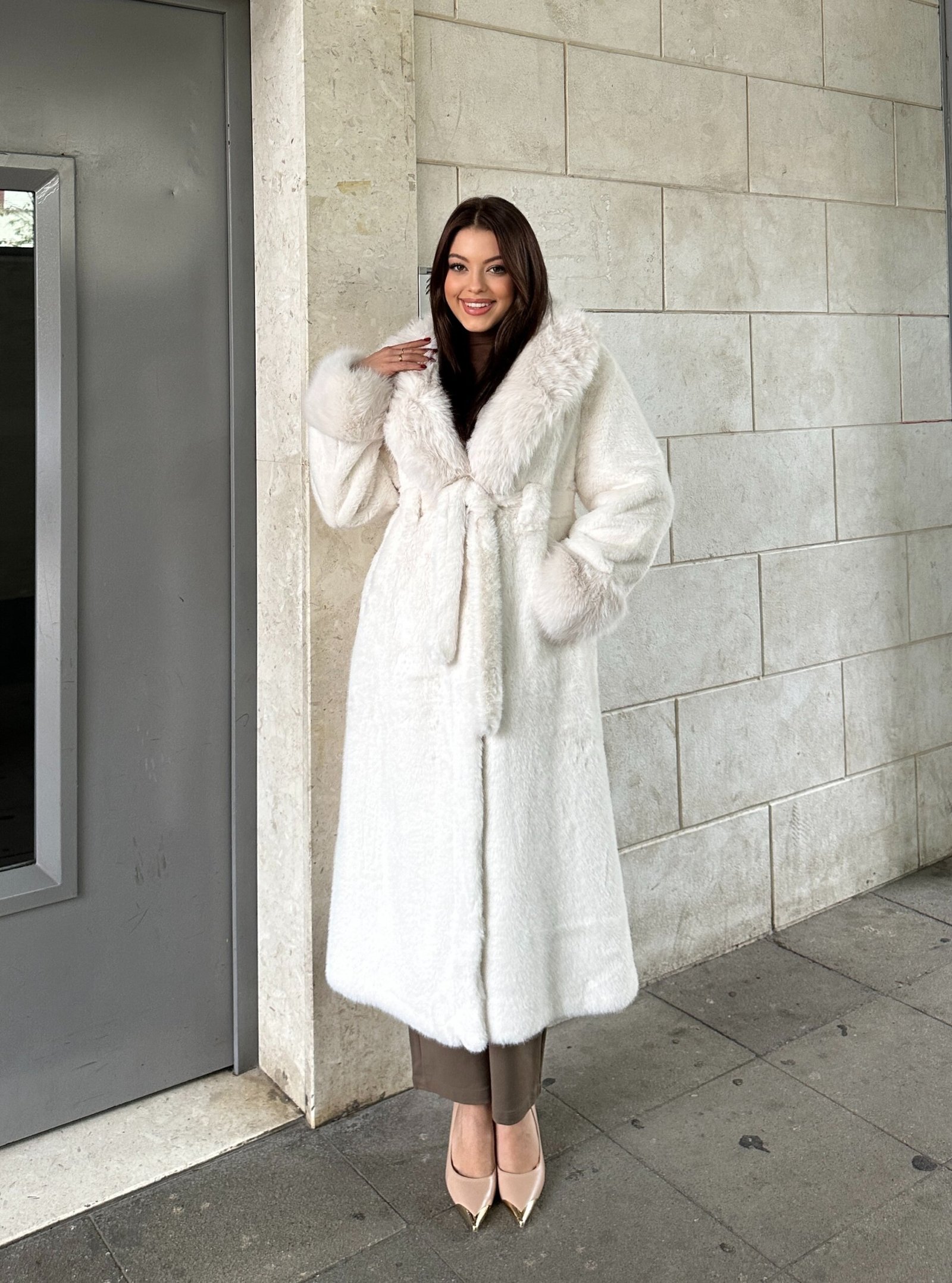 Pellush Glam Me Jake Dhe Menge Te Plota