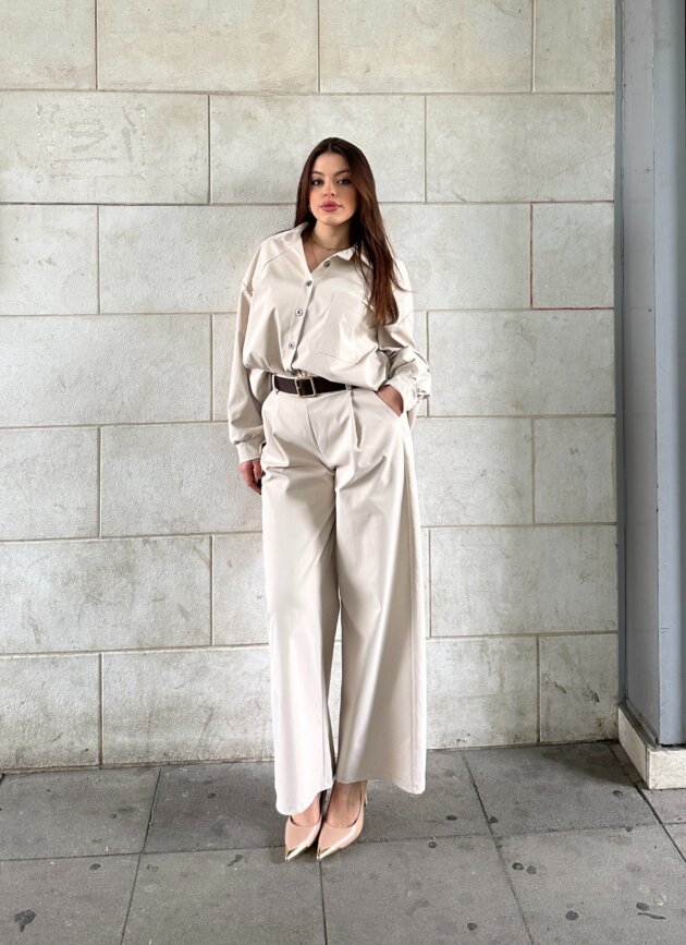 Kostum Me Kemishe Dhe Pantallona Me Prerje Wide Leg