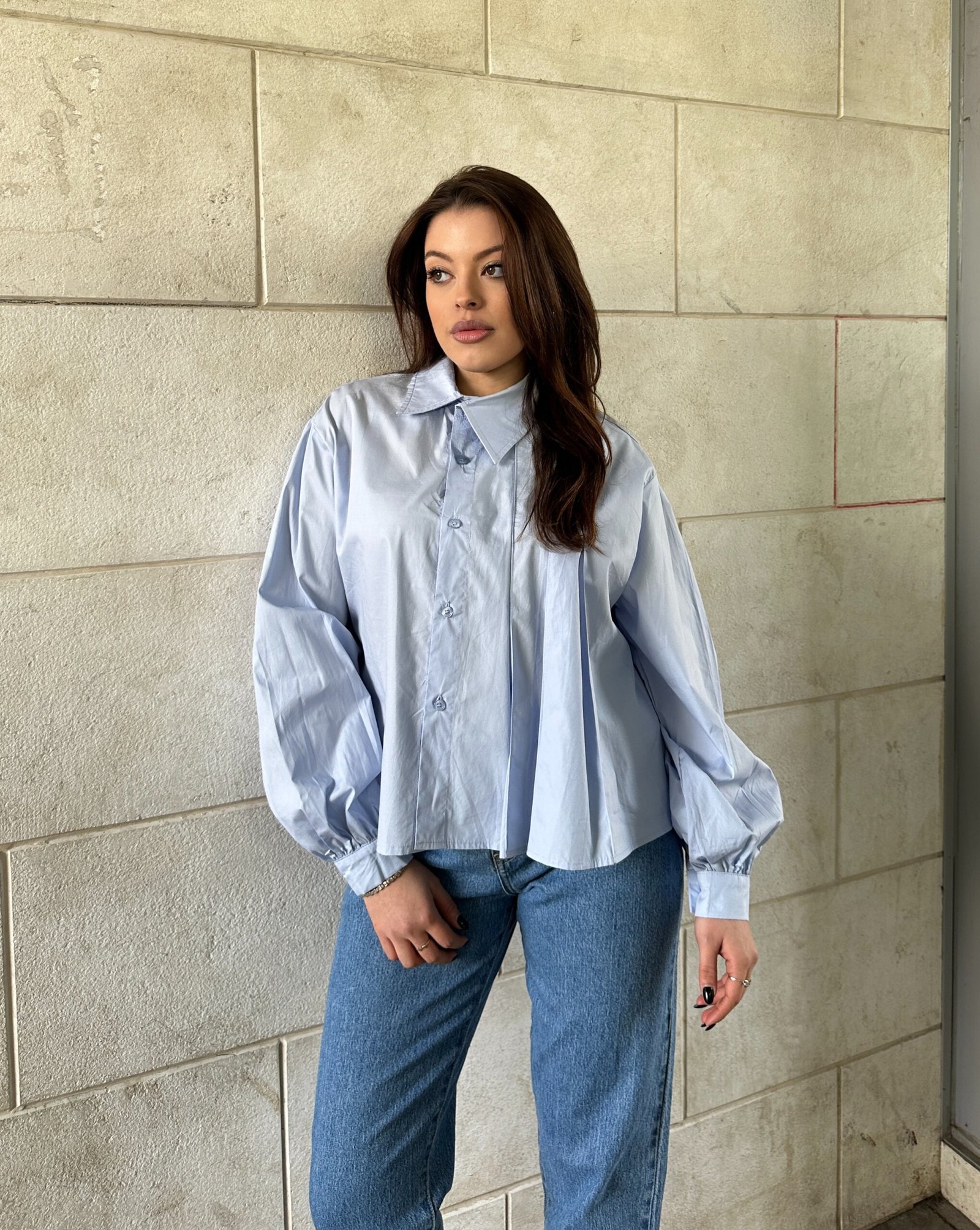 Kemishe Oversize Me Prerje Te Lirshme