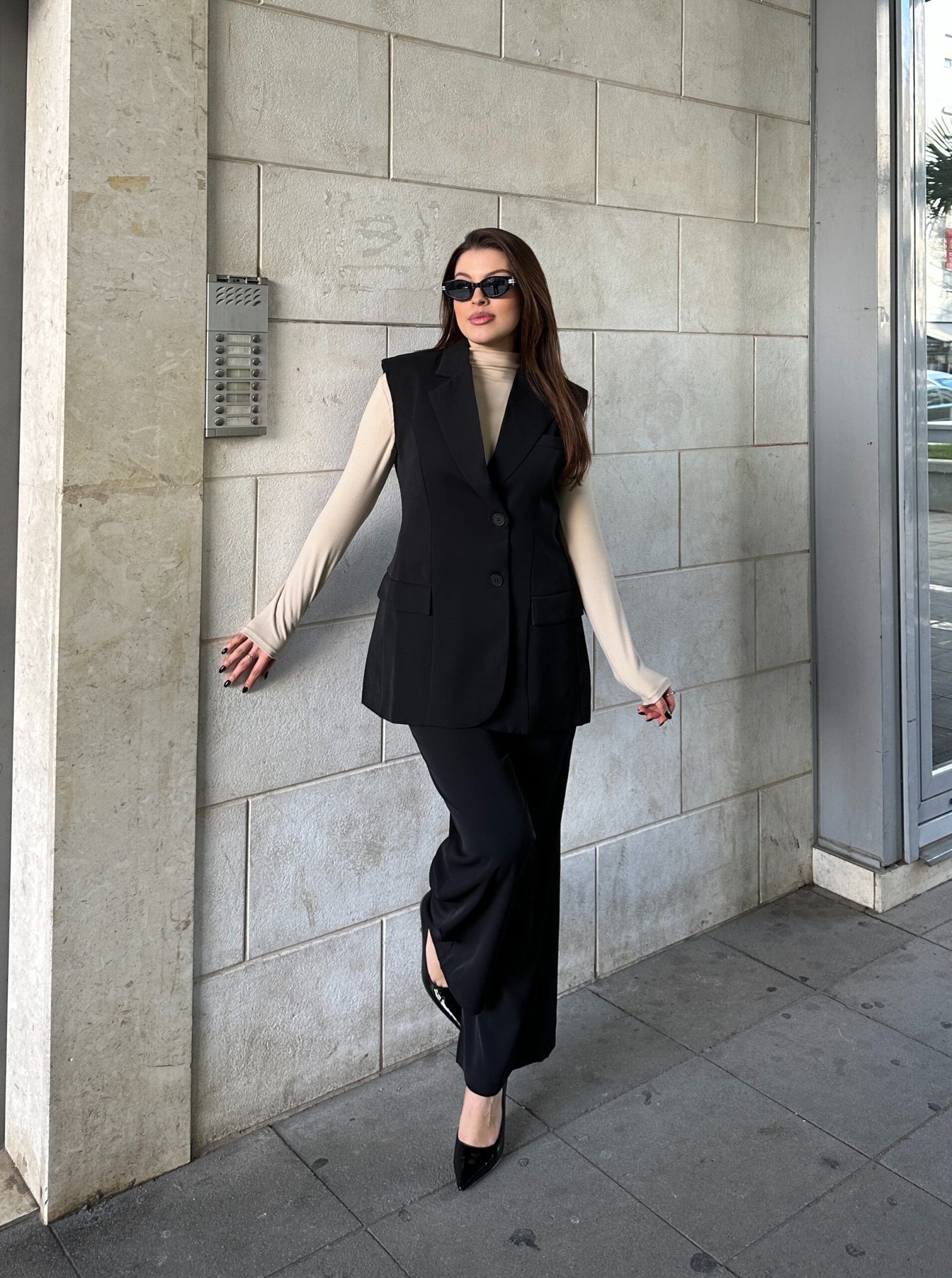 Set Me Jelek Dhe Pantallona Me Prerje Te Drejte - Image 4