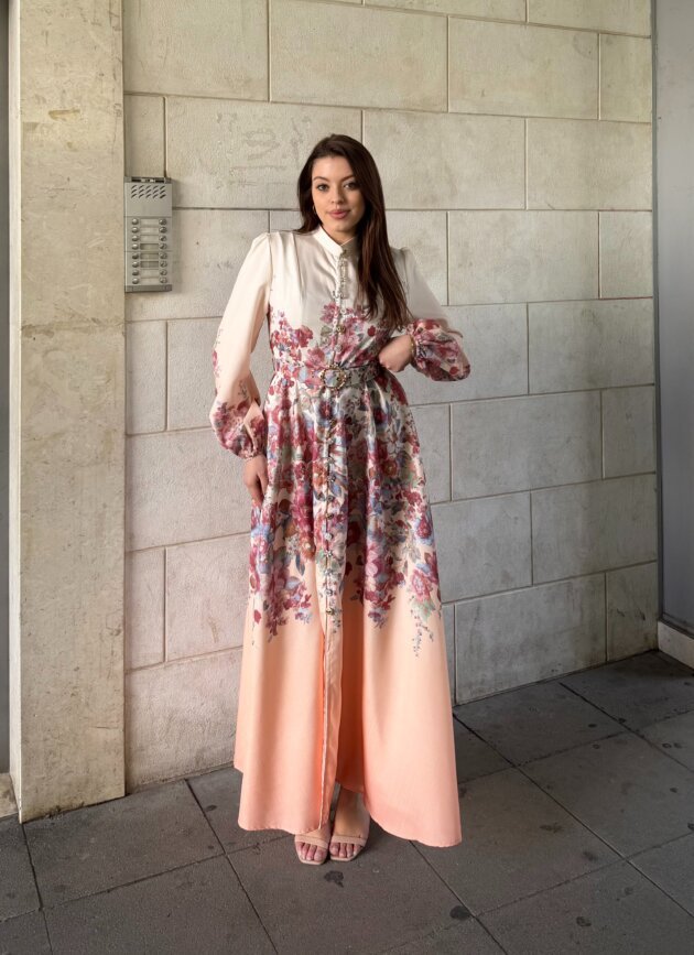 Fustan I Gjate Me Print Floral Dhe Rrip Ne Mes