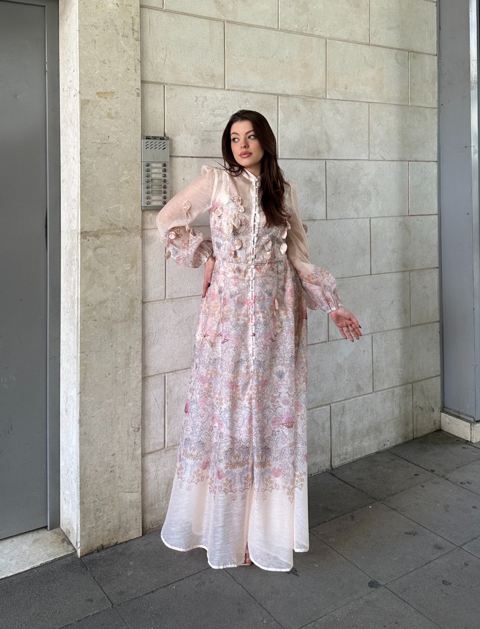 Fustan I Gjate Me Lule 3D Dhe Print Floral - Image 2