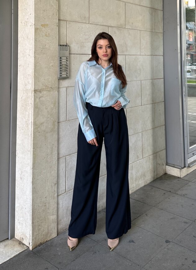 Pantallona Me Prerje Te Gjere Dhe Bel Te Larte