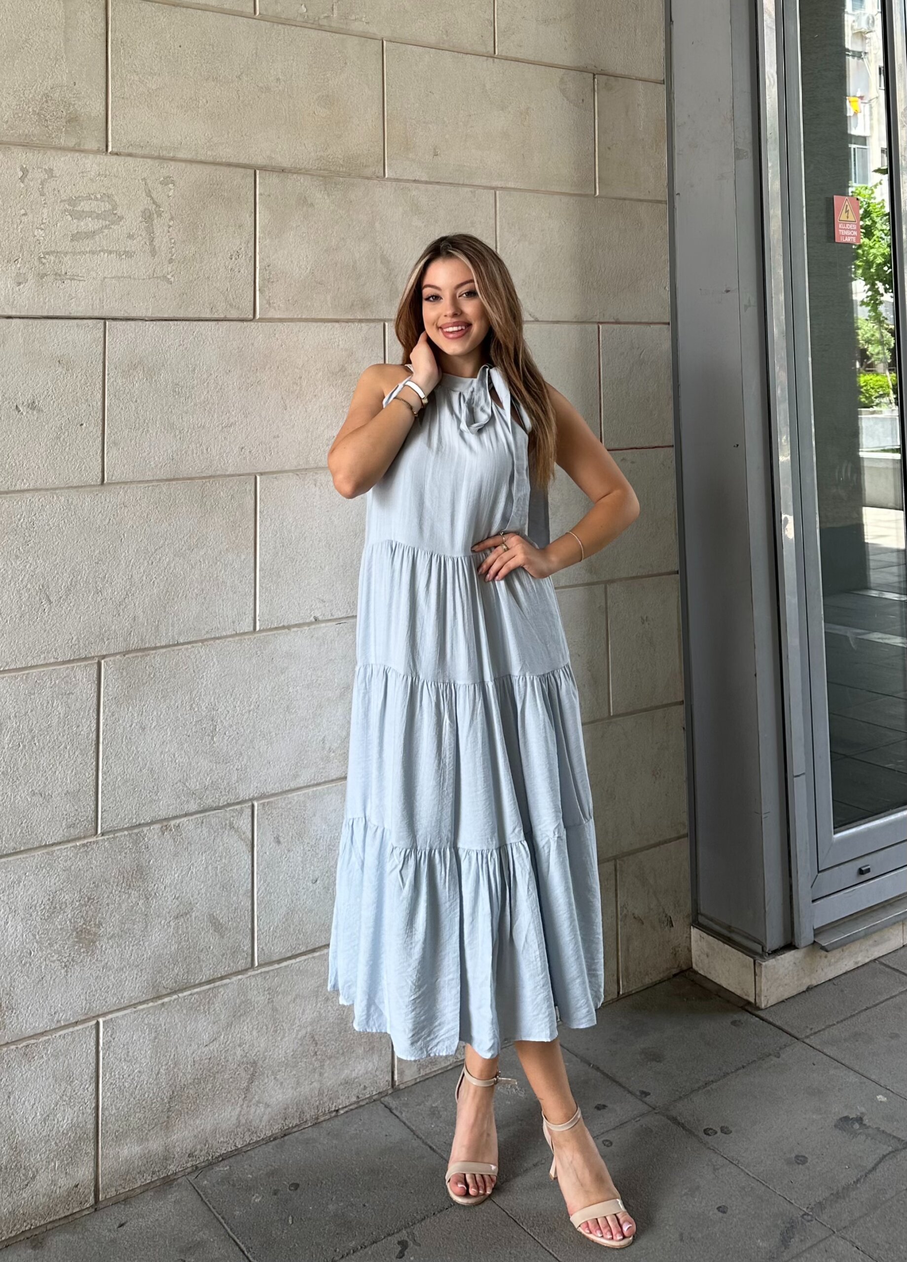 Fustan Midi Elegant Me Fjongo Ne Qafe - Image 3