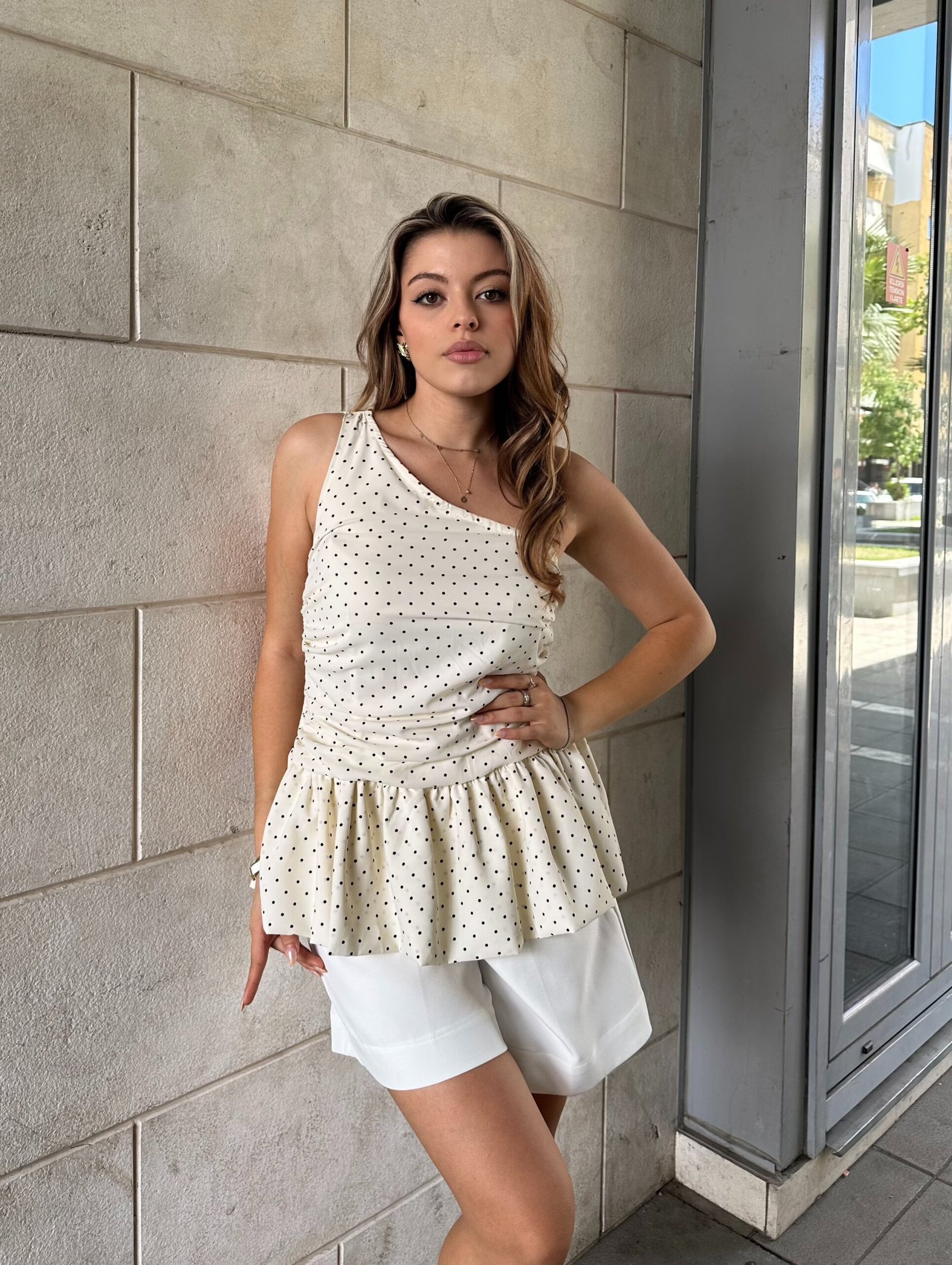 Kanatiere One Shoulder Polka Dot - Image 2