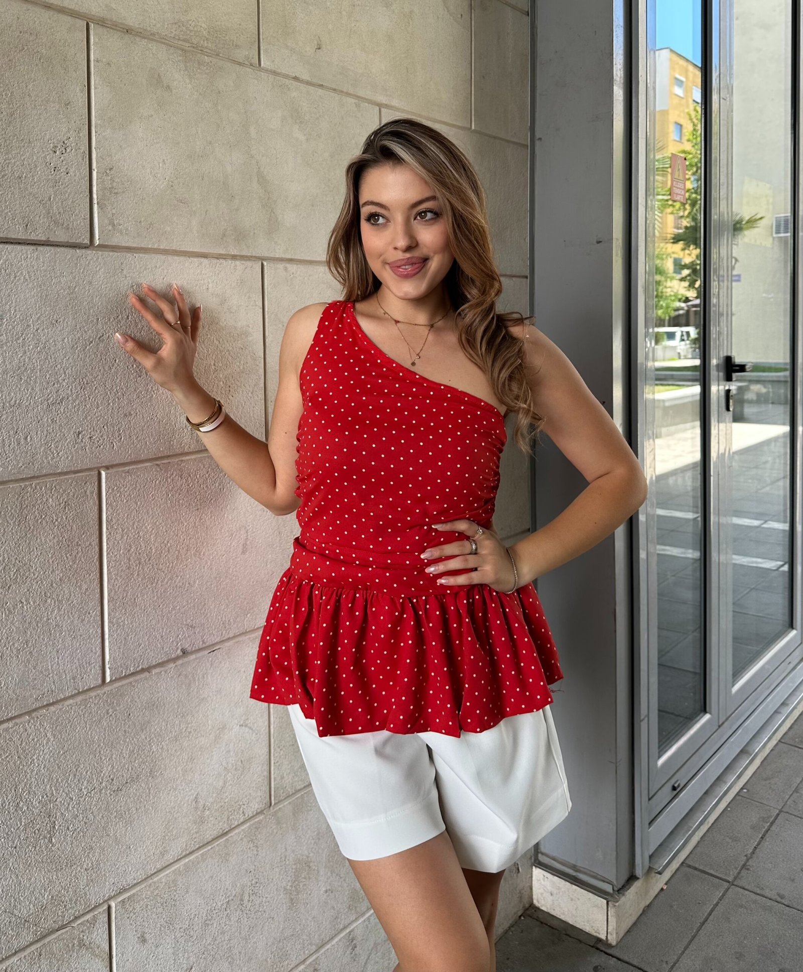 Kanatiere One Shoulder Polka Dot